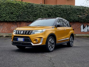 Suzuki Vitara Hybrid 140V: guarda le foto 5