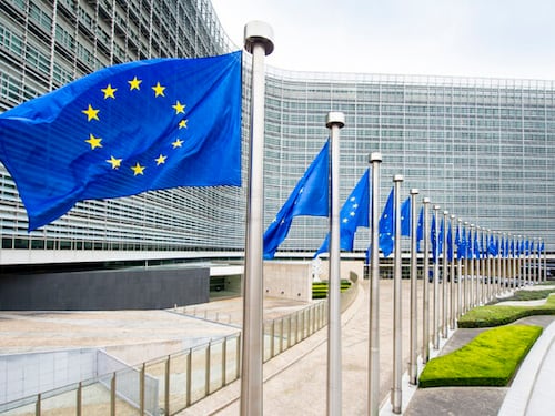 Ue agli Usa: "Respingiamo qualsiasi divieto sul gasolio"