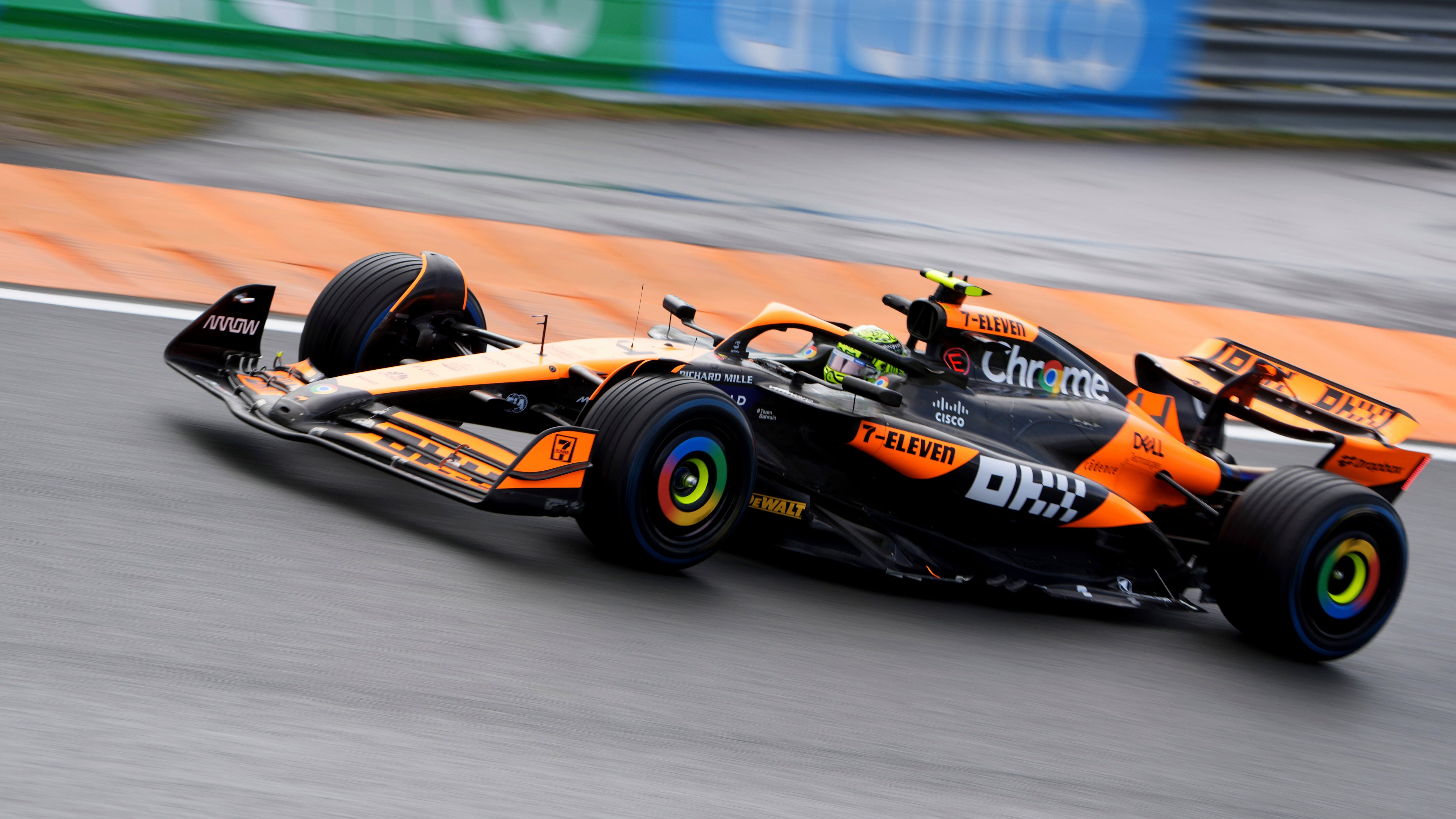 Troppa McLaren per Verstappen, Norris firma la pole position del GP d'Olanda