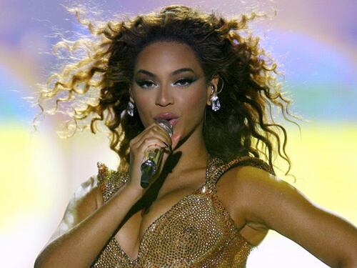Beyoncé Knowles, 1310 diamanti sulle scarpe da 200.000 sterline