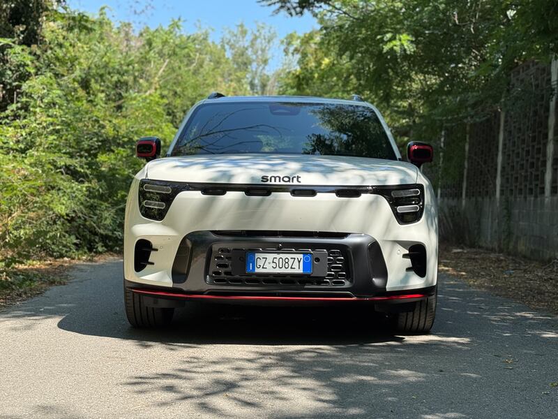 Smart #5 Brabus: guarda la gallery del super SUV da 646 CV 10