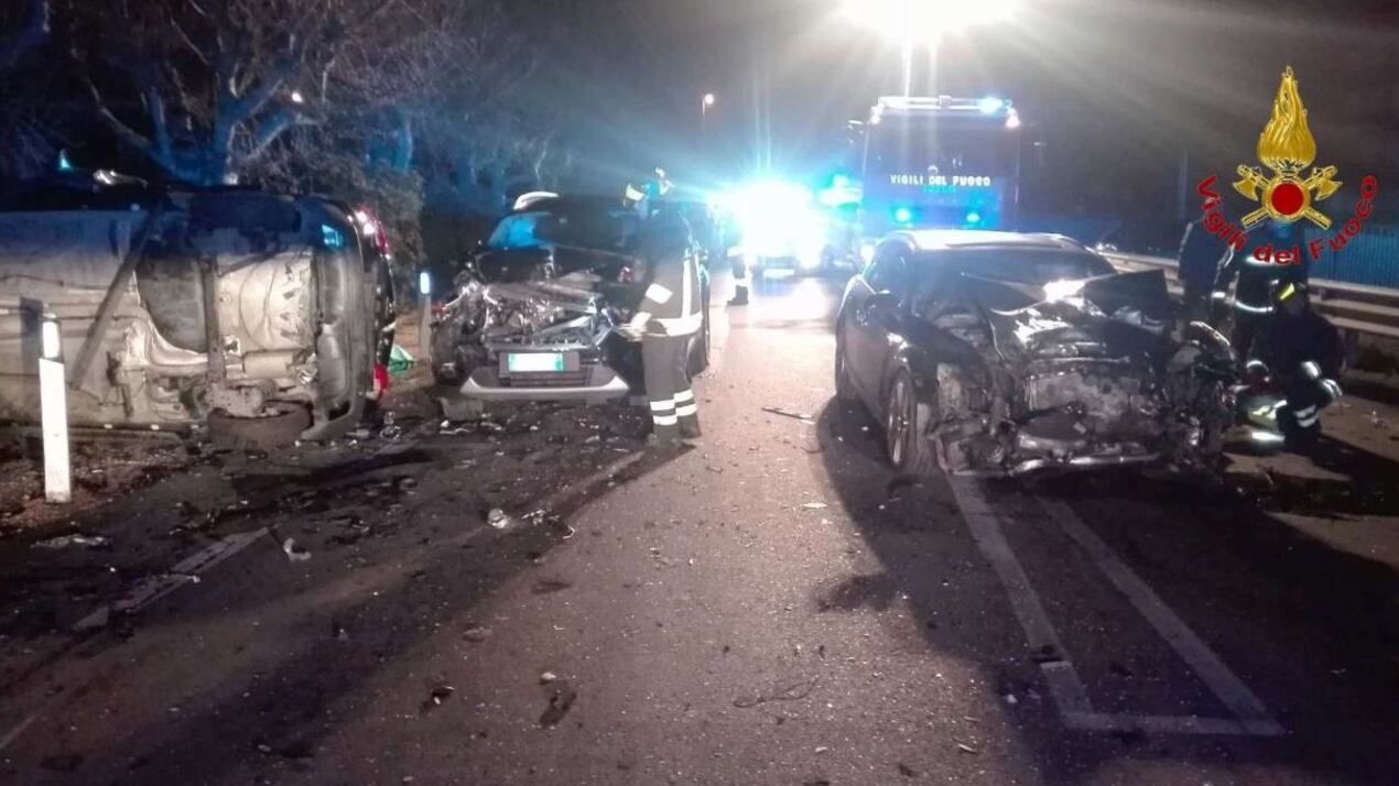 Incidente Porto Recanati, ancora gravi i piccoli: la bimba in coma farmacologico