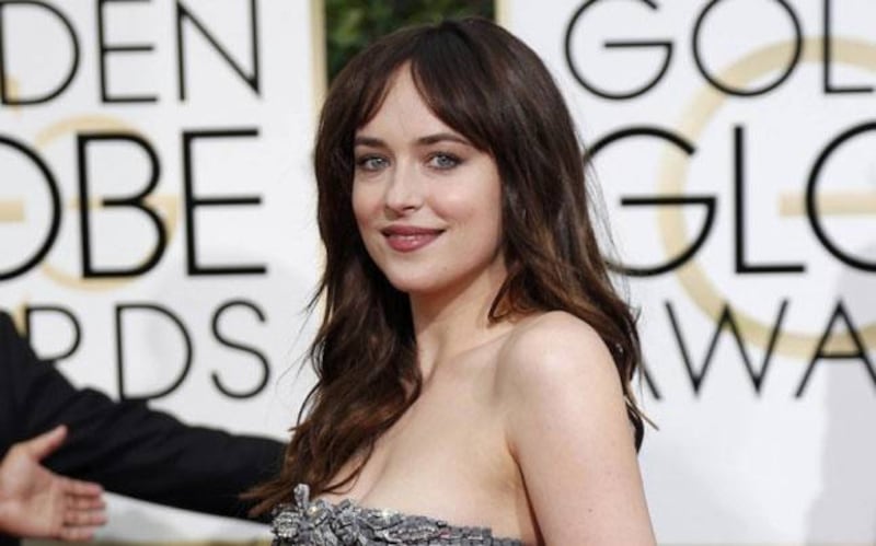 Dakota Johnson, sexy protagonista di 50 Sfumature 5