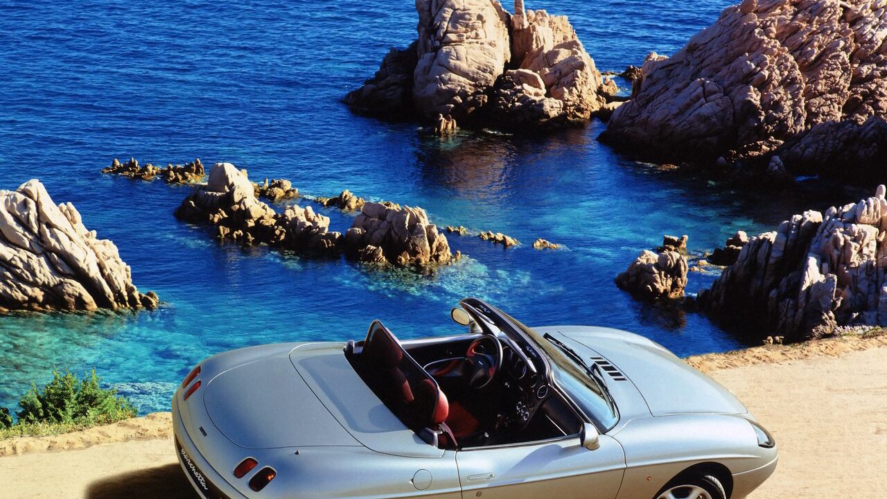 I 30 anni di Fiat Barchetta, fascino a cielo aperto