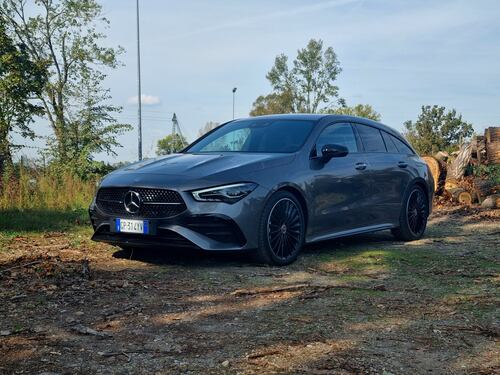 Mercedes CLA Shooting Brake, guarda la gallery della Station Wagon Coupè