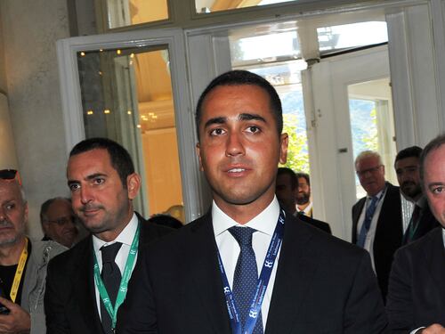 Di Maio: "Ho accettato la candidatura a premier"