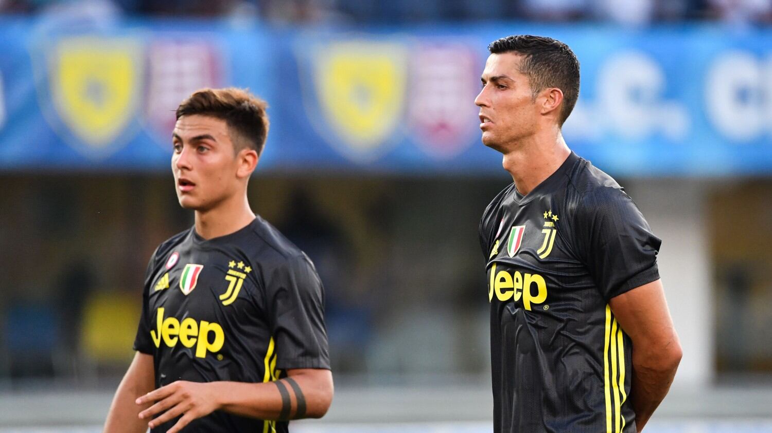 Juventus, Pirlo sprona Dybala: "Si alleni come CR7 e sarà titolare"