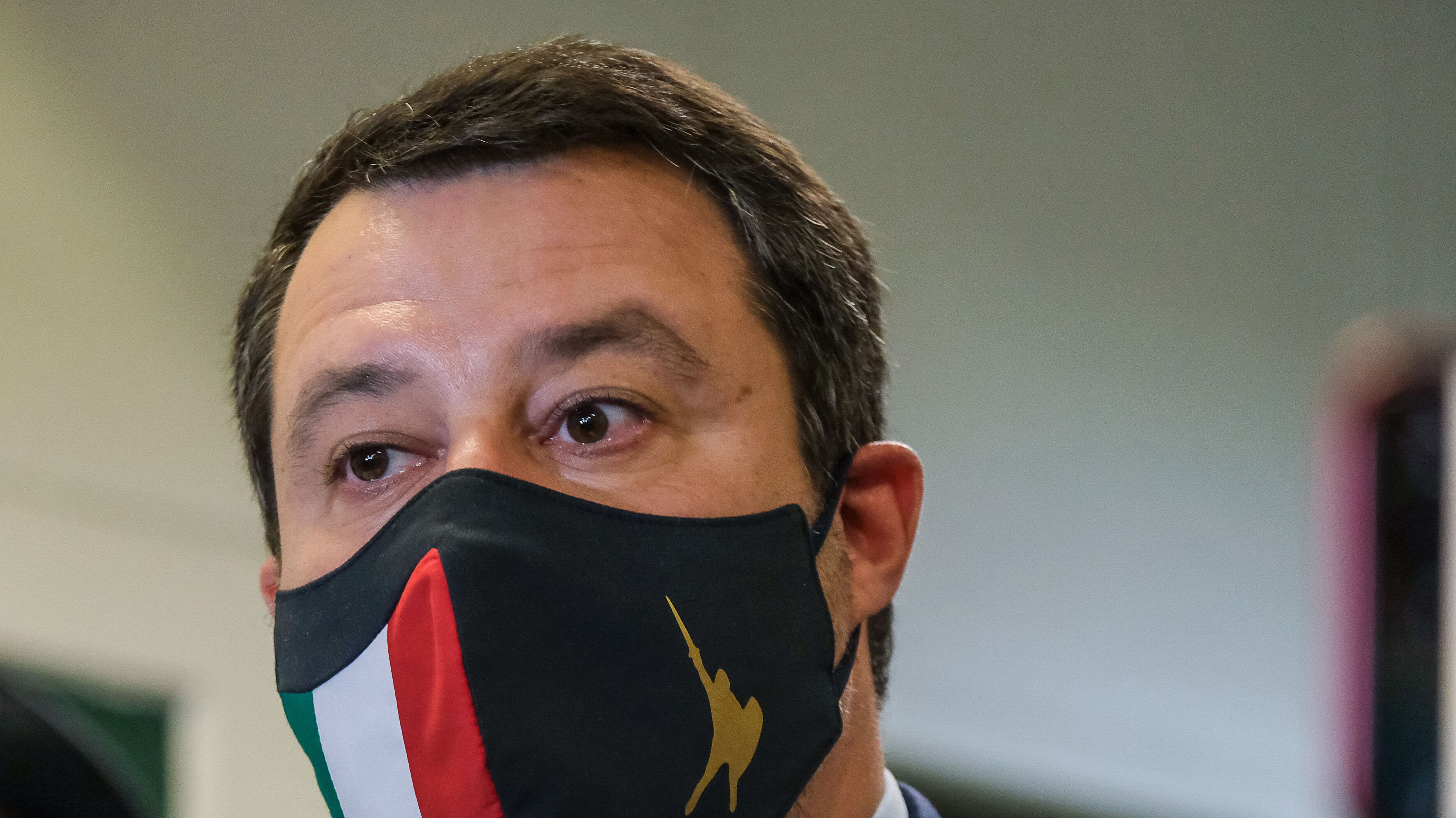 L'amarezza dell'ex ministro che tira la stoccata a Letta "Non ho tempo per le felpe"