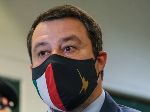 L'amarezza dell'ex ministro che tira la stoccata a Letta "Non ho tempo per le felpe"