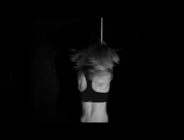 Maddalena Corvaglia e la pole dance 3