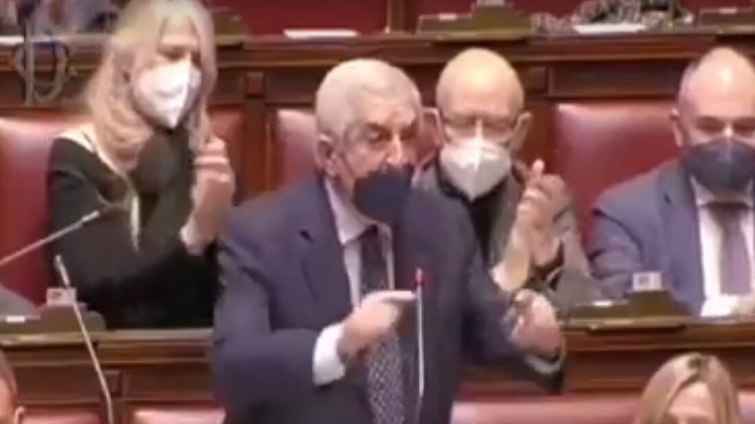 "La schiforma del catasto". Il deputato Fdi perde le staffe