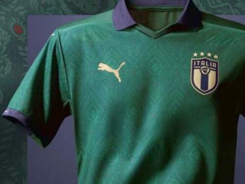 Nazionale, in campo con la maglia verde nella sfida Italia-Grecia
