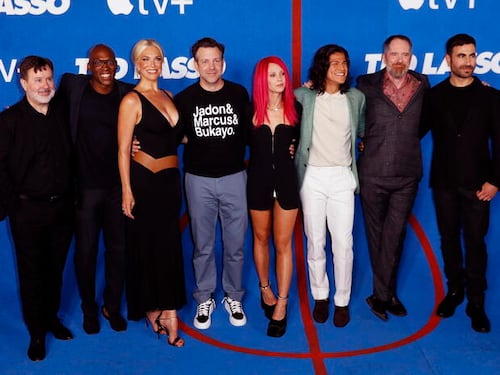 Vincono "Succession" e "Ted Lasso", premiato pure "Squid Game": come sono andati gli Emmy 2022
