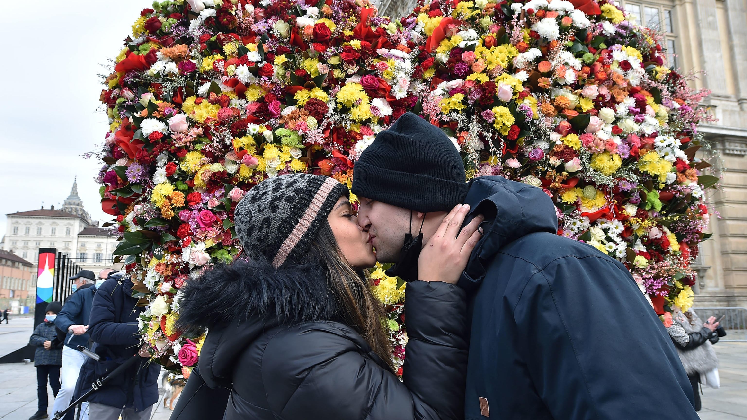 Il "San Valentino Covid"? Ha i suoi lati positivi...
