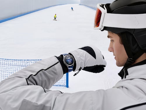Pronti per lo sci (e non solo)? Abbiamo provato Huawei Watch GT 7 Pro