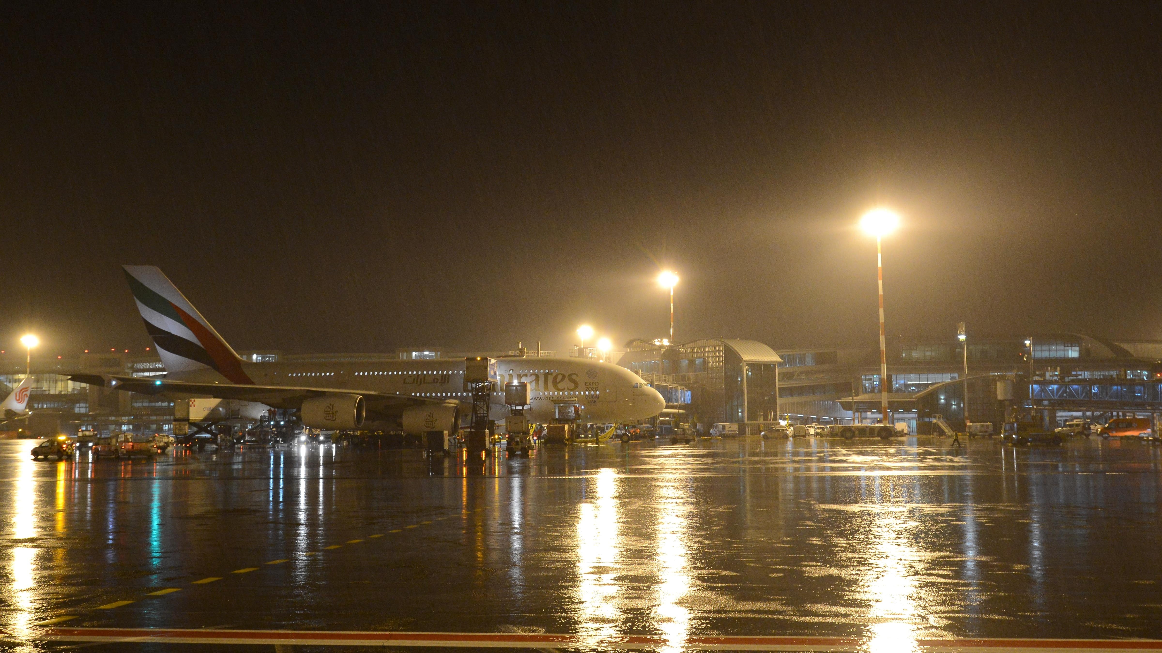 Così Malpensa accoglie il gigante dei cieli A380