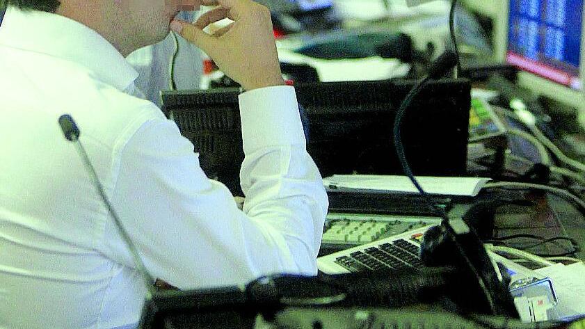 Banche a rischio sanzioni, Borse ko