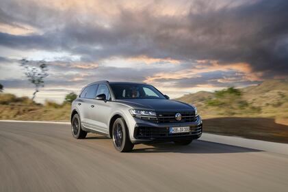 Volkswagen Touarge, guarda la gallery 49