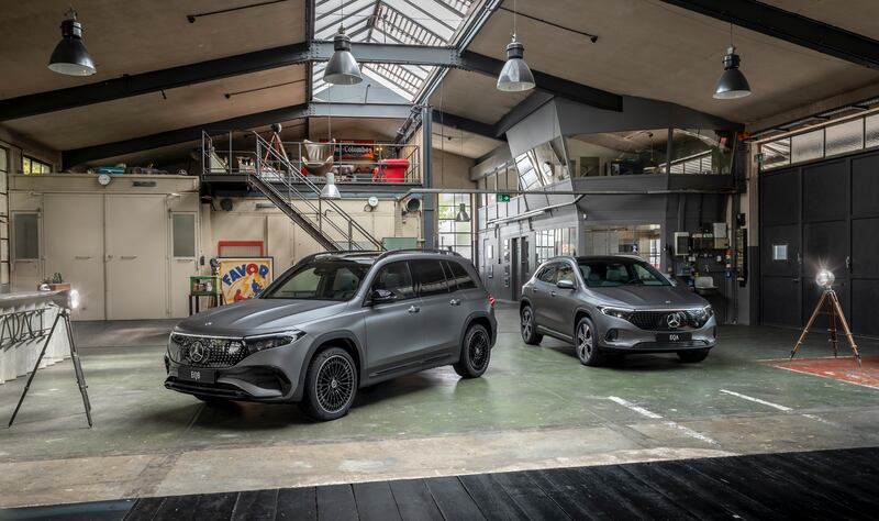 Mercedes-Benz EQA ed EQB: i SUV elettrici si rinfrescano nel look e nei contenuti