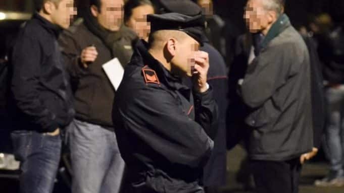 Forze dell’ordine: 207 suicidi in 5 anni e la fuga al Sud contro il caro-vita. Il piano per salvare i supereroi italiani