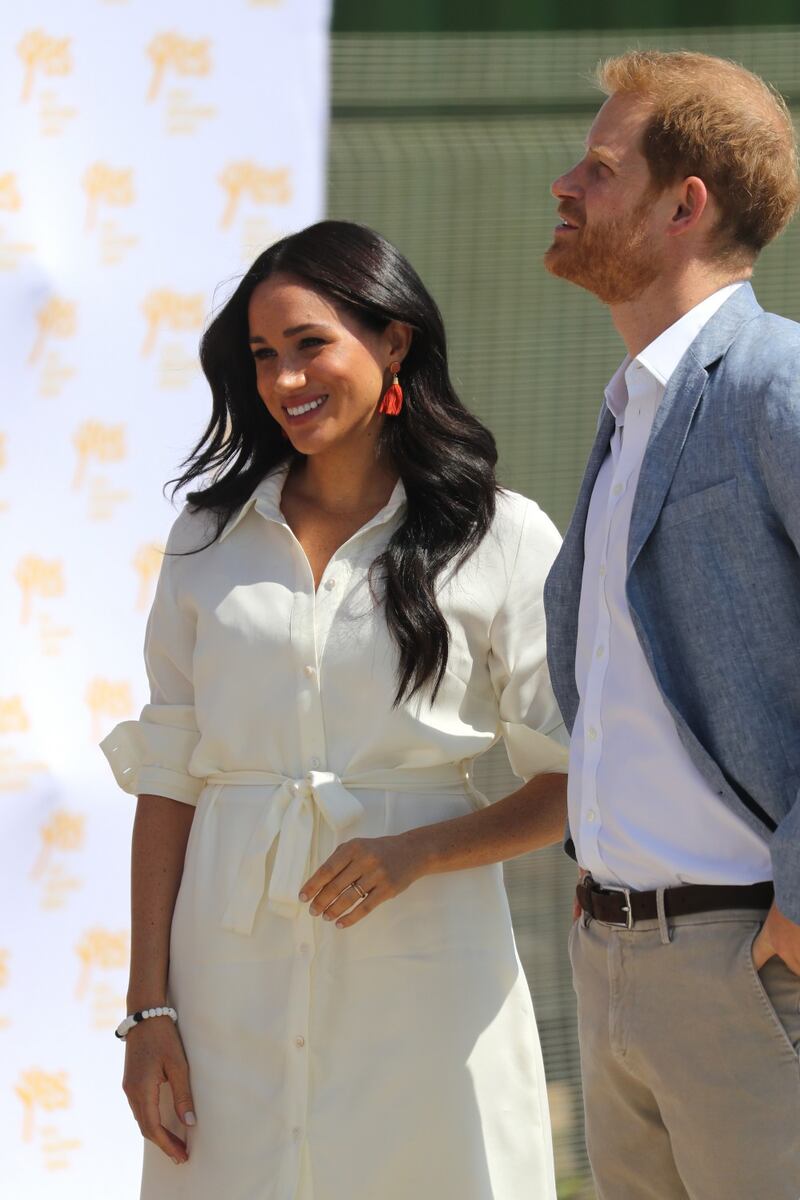 Meghan Markle raggiante in Africa: foto 4