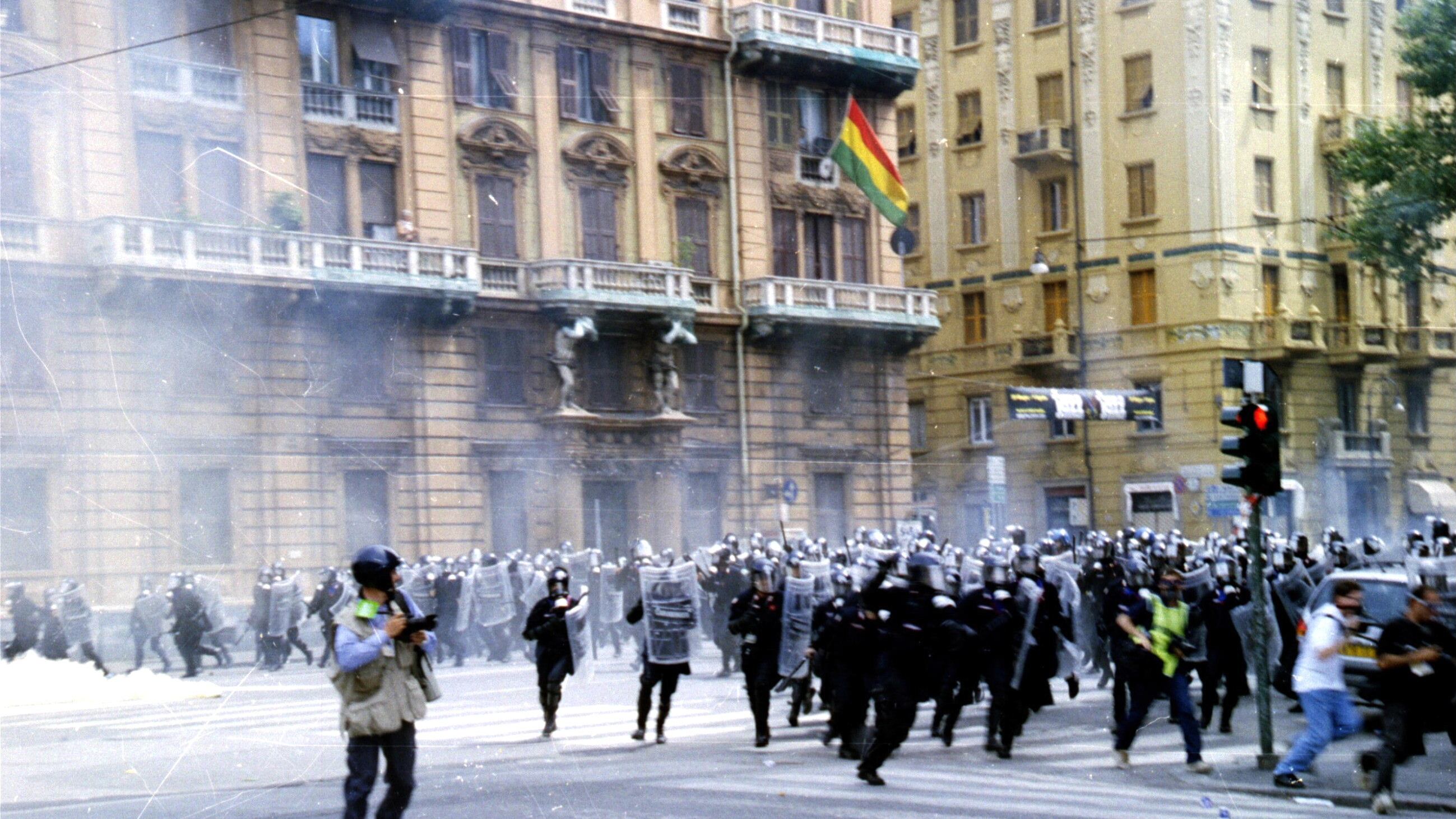 G8 di Genova, Placanica: "Sparai per paura, Salvini mi difese"
