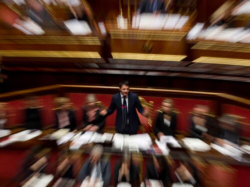 Mani in tasca e idee chiare, lo show di Matteo ai raggi X