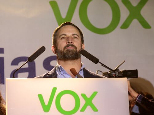 Vox lascia Ecr e va con i sovranisti