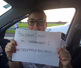 #sgonfialaboldrini: le petizione online contro Laura Boldrini 1