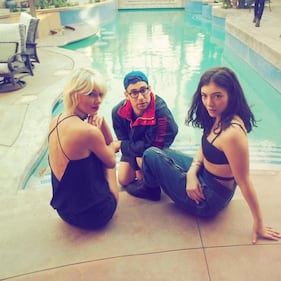 Taylor Swift biondo platino: foto 10