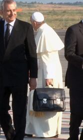 Il viaggio del papa e il bagno di folla 2