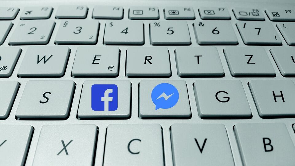 Messenger come WhatsApp: si potranno cancellare i messaggi