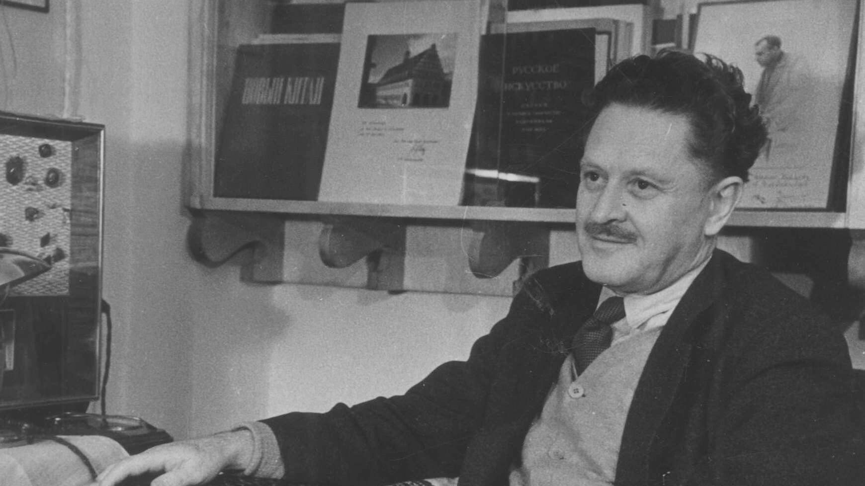 Hikmet, comunista scomodo. Amava le donne e non Stalin