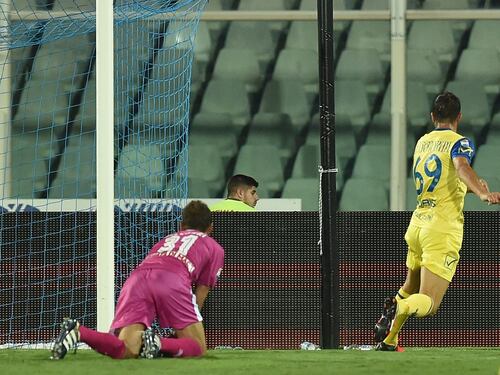 Serie A: il Chievo vince 2-0 a Pescara e si porta al terzo posto