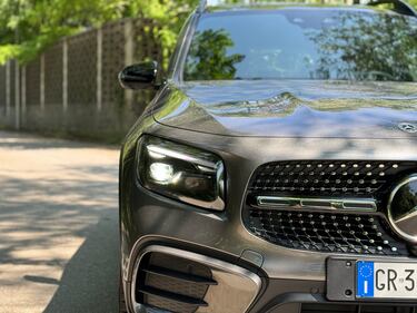 Mercedes GLB 2024: la gallery del restyling, più tecnologia e materiali migliorati all'interno 5