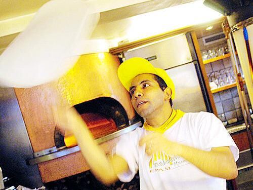 Dal prof al pizzaiolo, ecco i "nuovi ricchi"