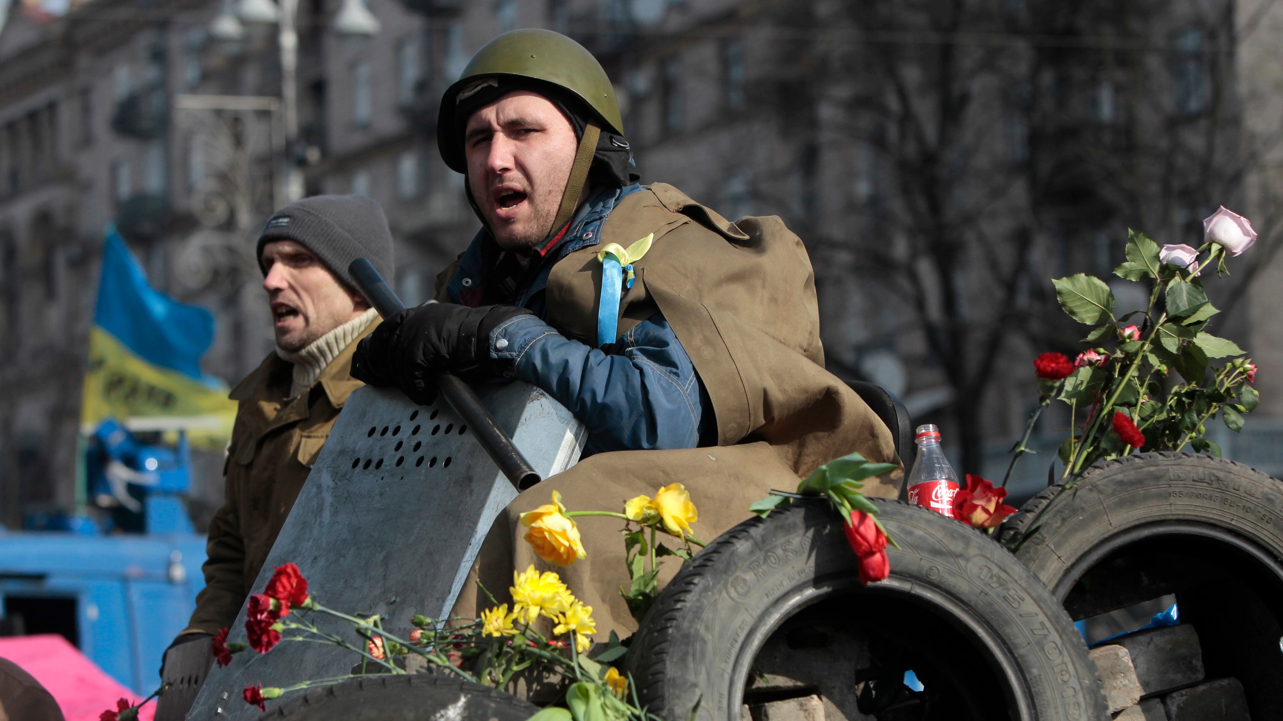 Ucraina, Yanukovich indagato per uccisioni di massa. E Kiev ora chiede soldi