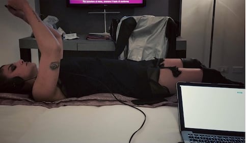 Emma Marrone sexy su Instagram 7