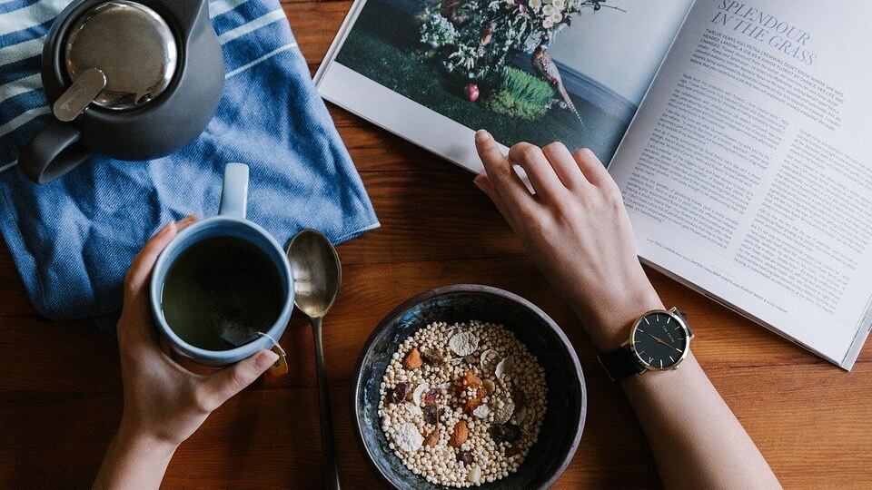 Crono-dieta, come dimagrire mangiando nell’ora giusta