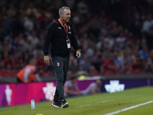 Milan ancora ko: il Manchester passa ai rigori