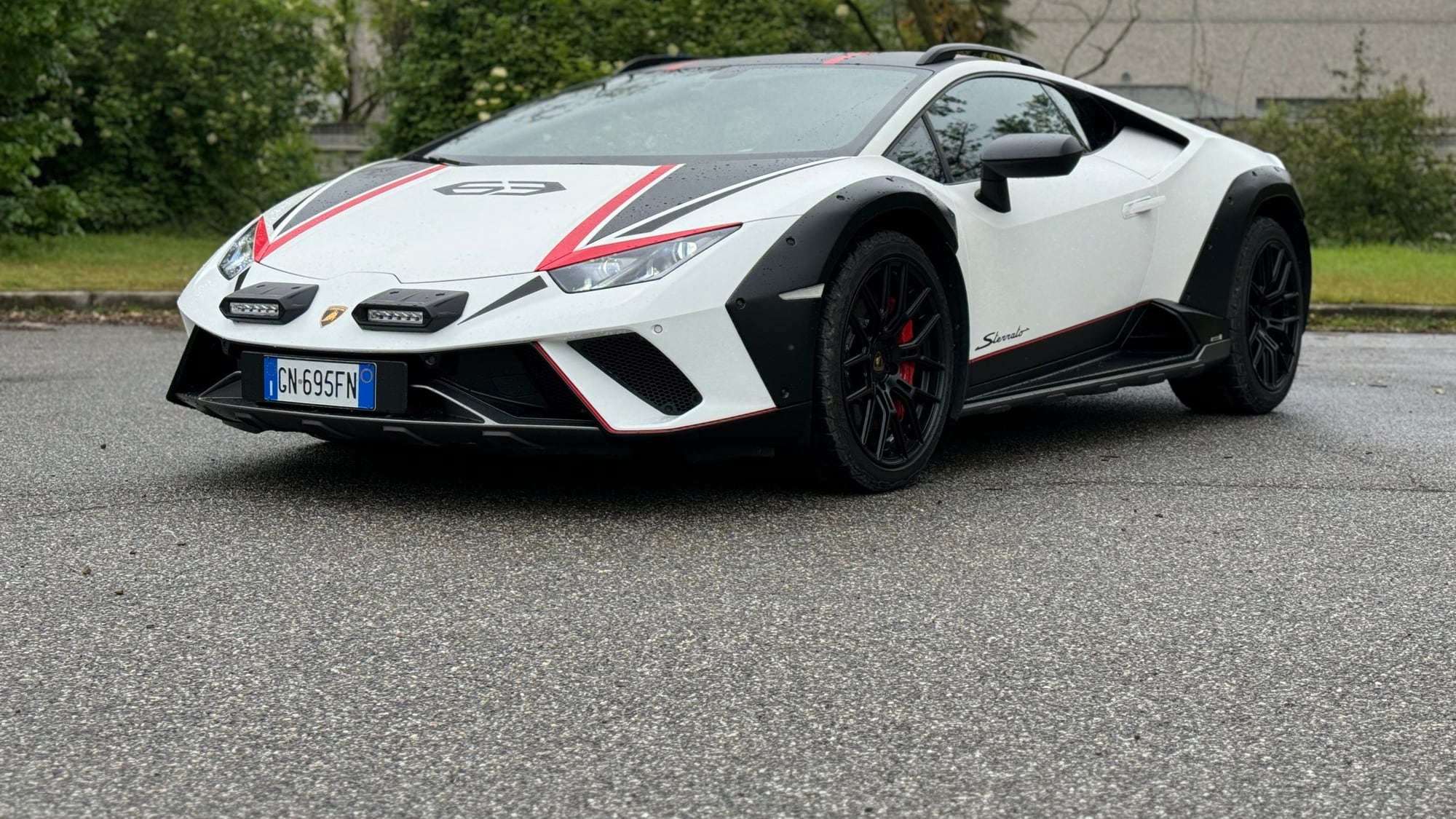 Lamborghini Huracan Sterrato: la più versatile di tutte, con 610 CV e trazione integrale