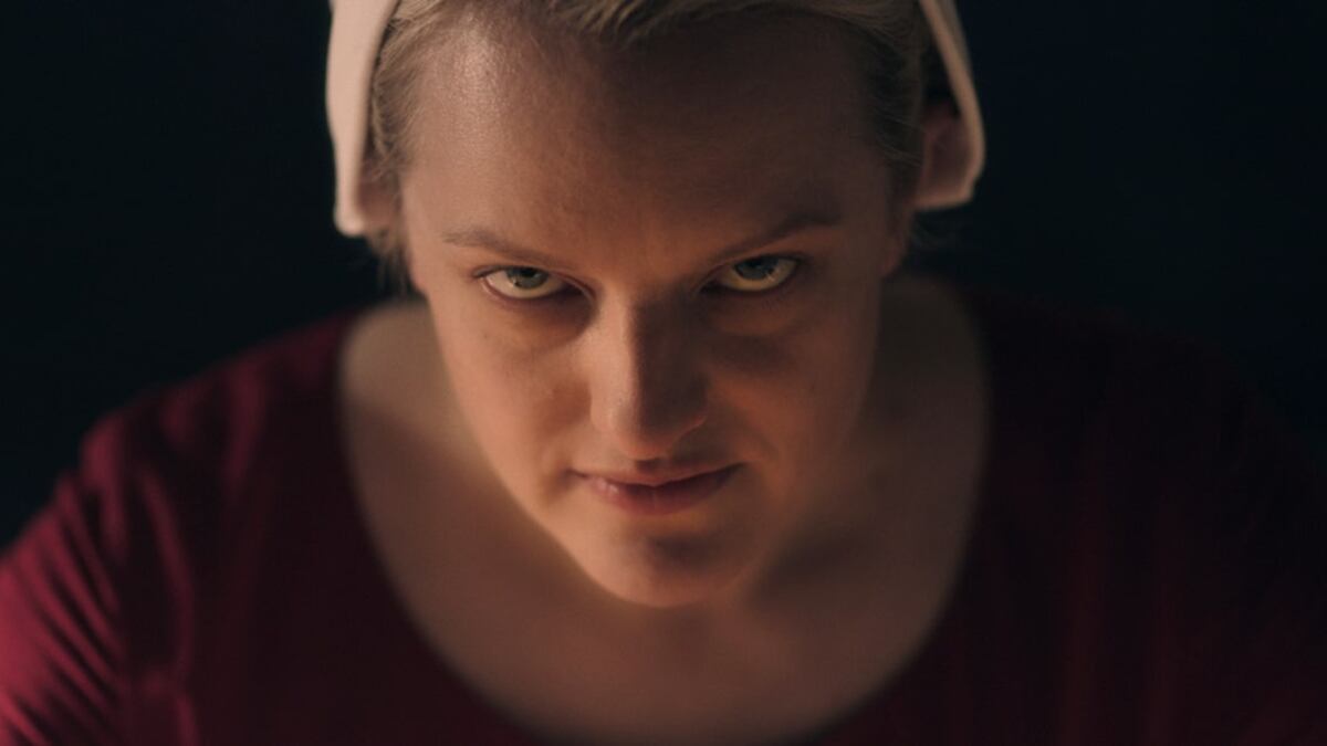 The Handmaid's Tale terza stagione: "benedetta sia la lotta"