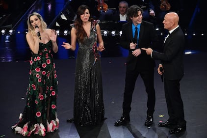 Laura Chiatti sexy a Sanremo 9