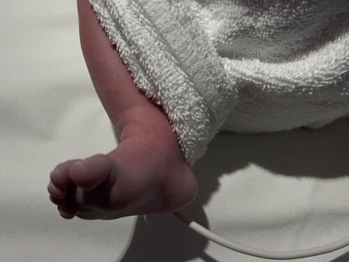Belen Rodriguez mamma bis. È nata Luna ed è già social