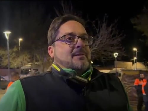 Spagna, il venditore eroe che ha salvato i passeggeri con il suo quad: "Mai visto una cosa del genere"