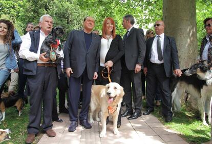 Berlusconi e gli amici degli animali di Forza Italia 2