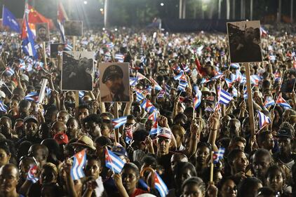 L'ultimo saluto a Fidel Castro a Santiago 3