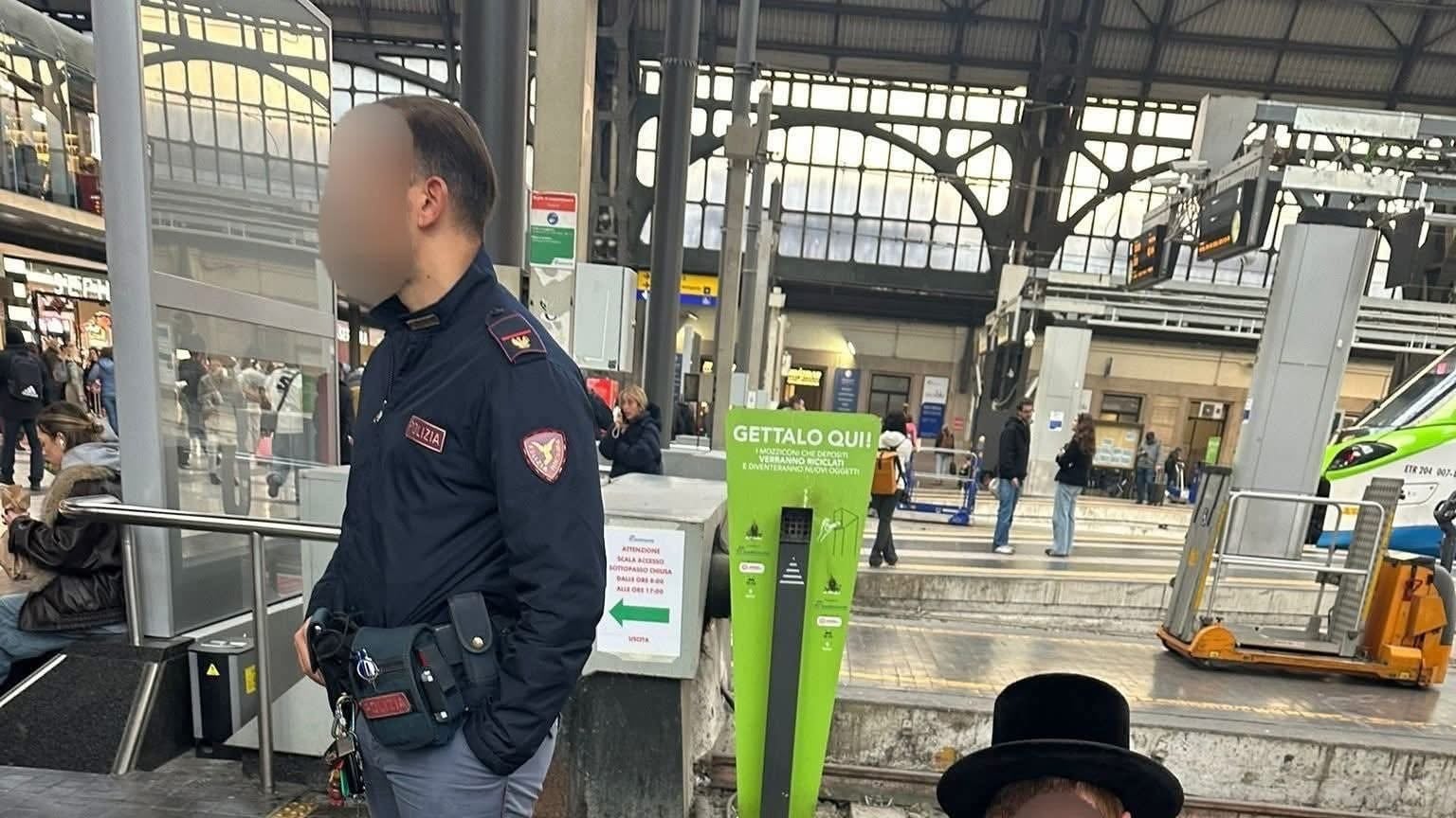 Insulta e picchia ebrei in stazione Centrale: la furia del pakistano a Milano