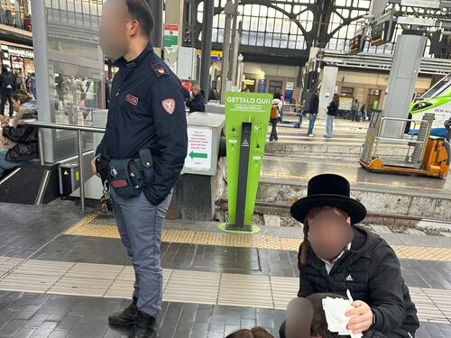 Insulta e picchia ebrei in stazione Centrale: la furia del pakistano a Milano