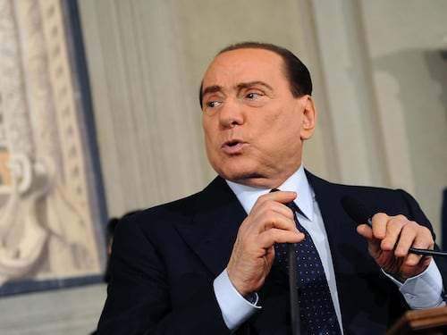 Berlusconi: "Contro di lui indegna lotta sinistra"